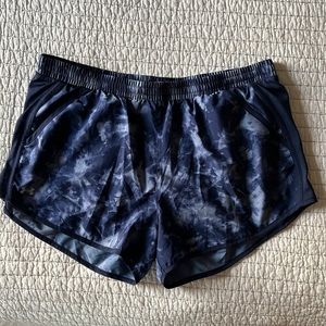 Under Armour Athletic Shorts Heatgear Women's Size XL